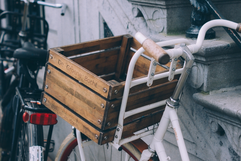 epicerie-ST LAURENT DU VAR-min_bicycle-1149483